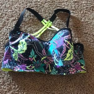 Colorful VS sports bra